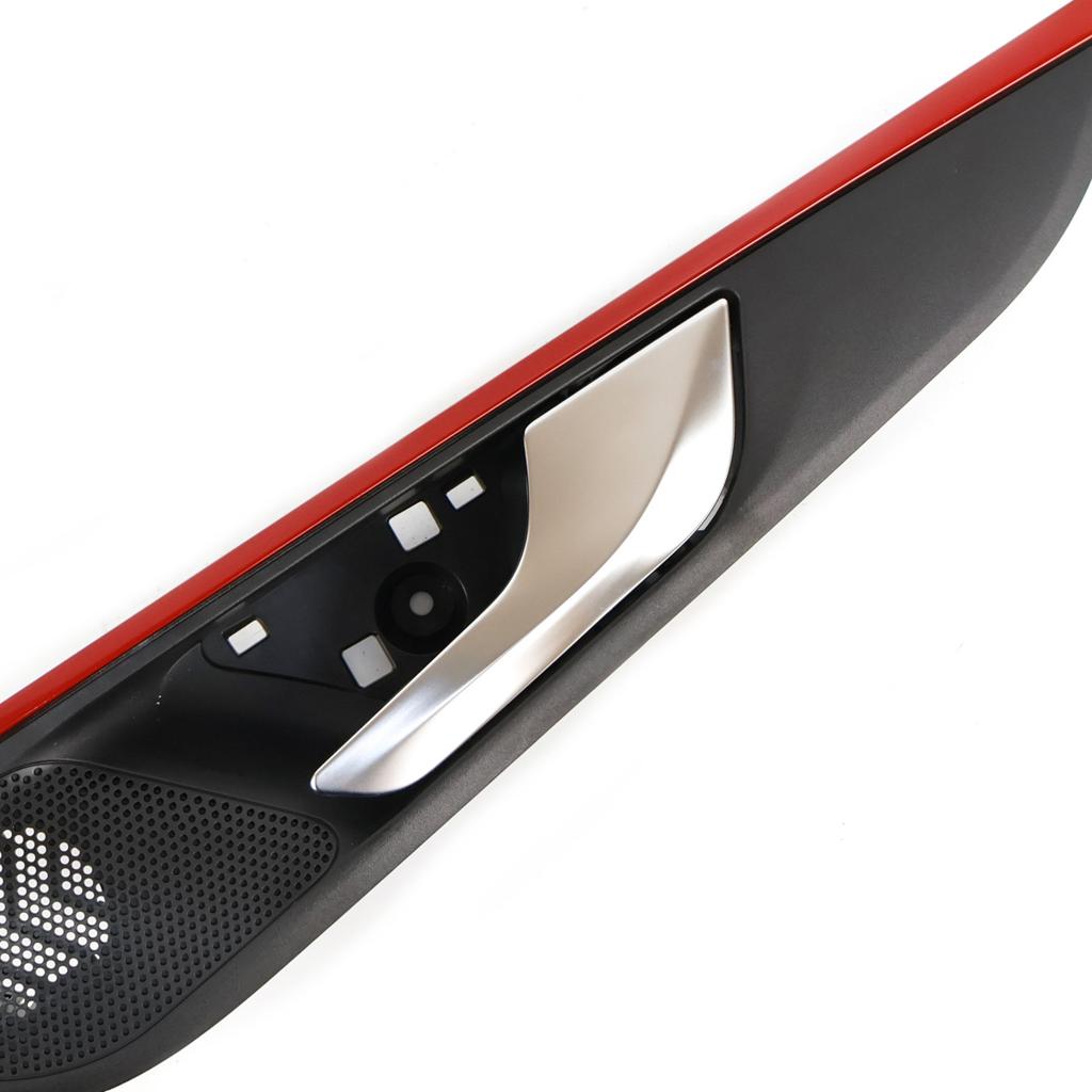 "Ручка внутненняя открывания правой задней двери E5"